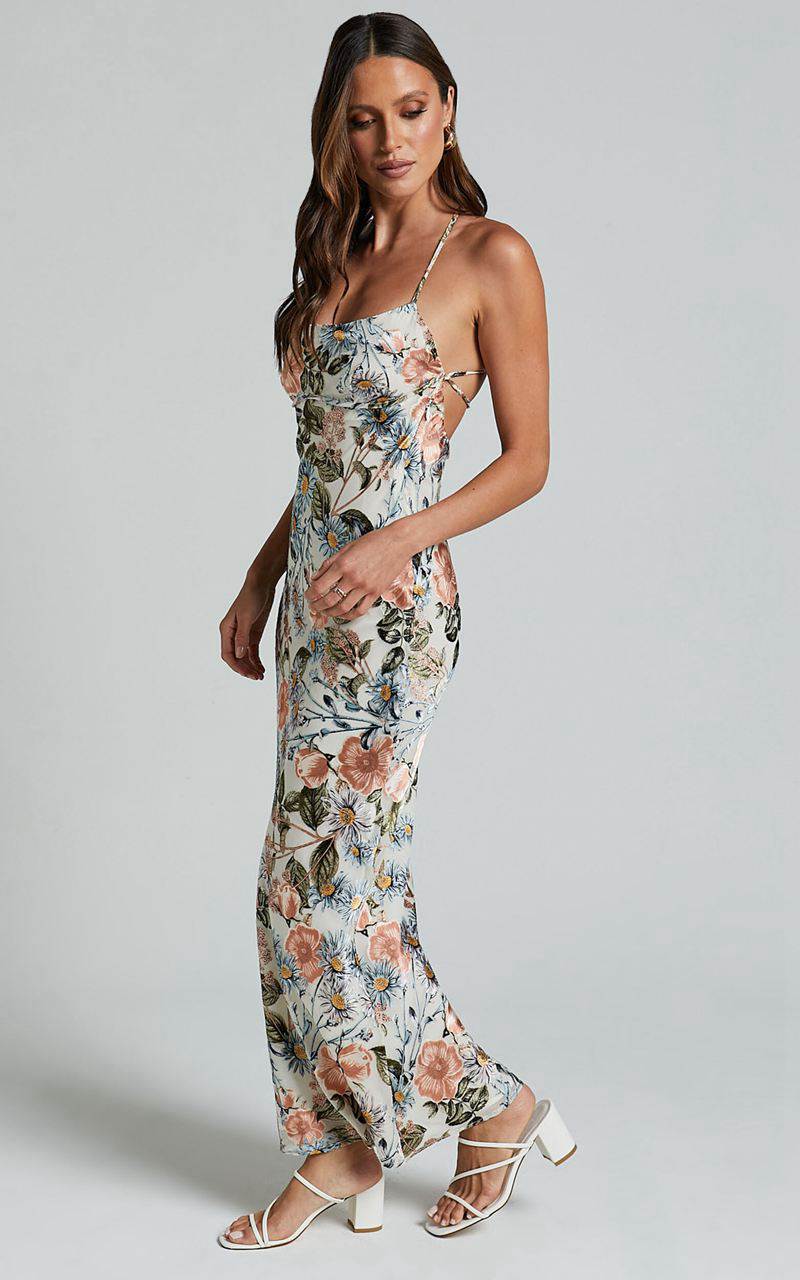 Showpo Constanzie Maxi Dress - Open Tie Back Dress Peach Floral | MWGETY403