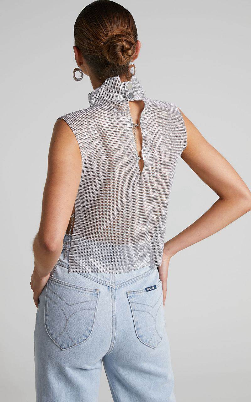 Showpo Dalena Top - Sleeveless High Neck Mesh Chainmail Top Silver | FVRCWZ897