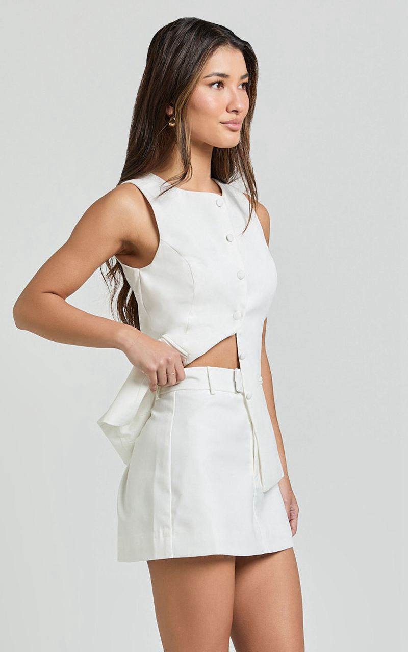 Showpo Desi Mini Skirt - Tailored Mid Waisted Skirt Warm White | NIKOMU653