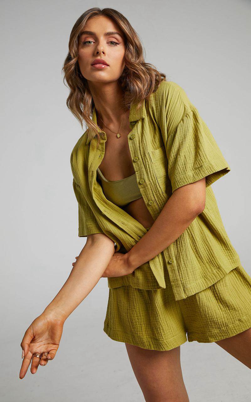 Showpo Donita Top - Button Up Shirt Top Olive | BPXEGU189