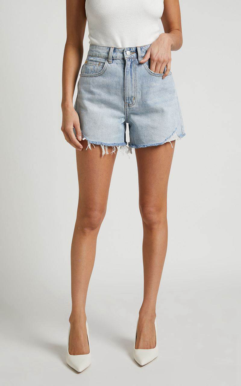 Showpo Eloisa Shorts - Recycled Cotton Raw Hem Denim Shorts Mid Blue Wash | TKFYZQ352