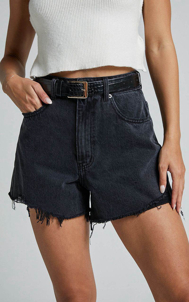 Showpo Eloisa Shorts - Recycled Cotton Raw Hem Denim Shorts Black Wash | ORTWVQ196