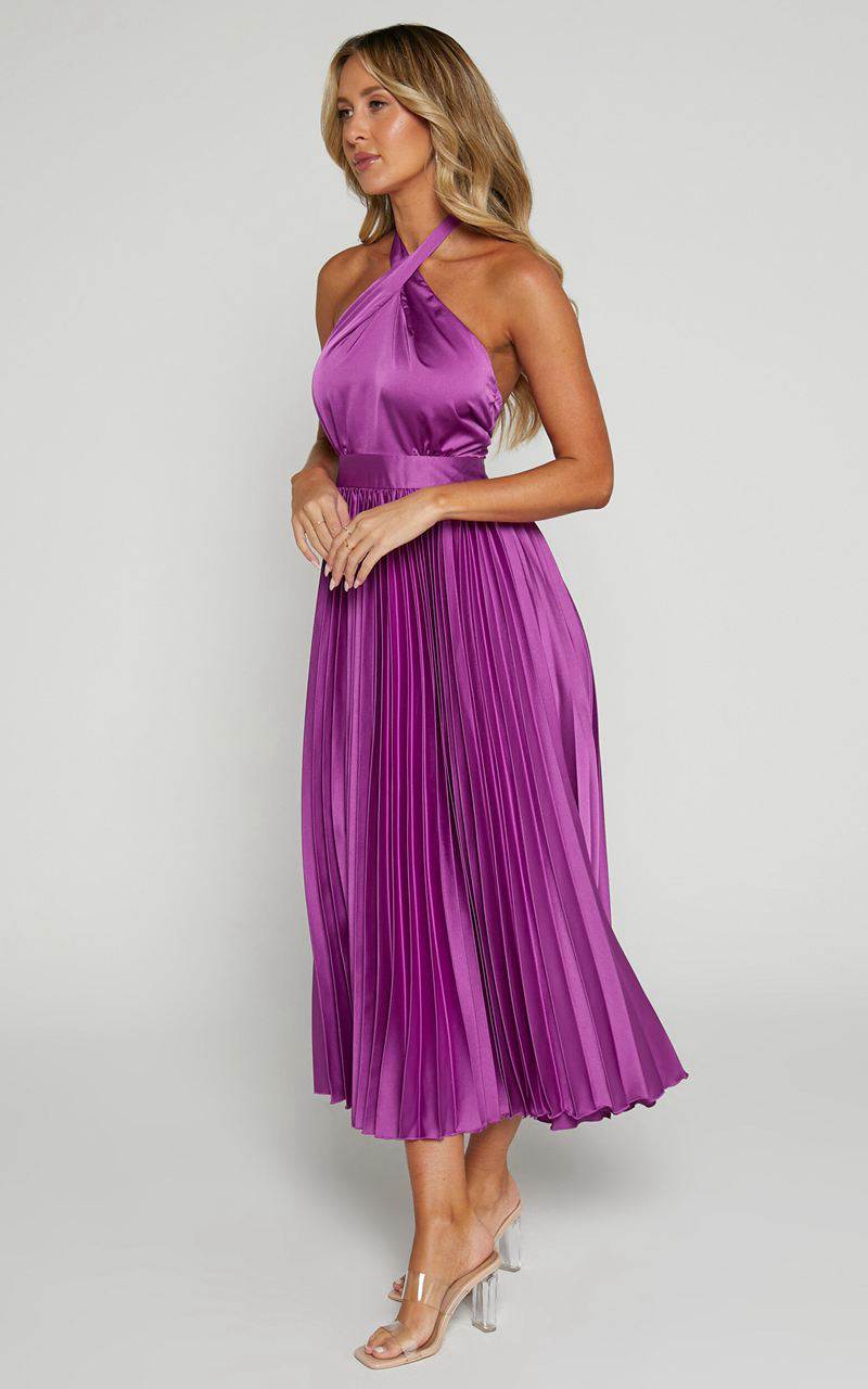 Showpo Eloise Midi Dress - Halter Neck Pleated Dress Grape | EVWJPN362