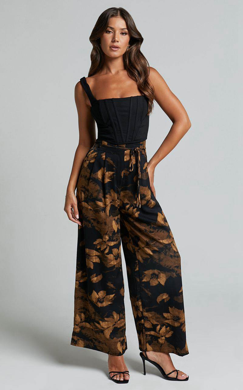 Showpo Etta Pants - High Waist Wide Leg Satin Pants Amber Floral Print | VZKCGI479