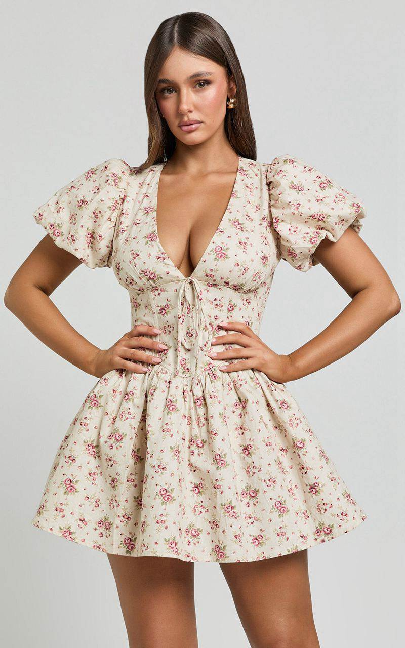 Showpo Evans Mini Dress - Short Sleeve Shirred Back Plunge Dress Pink Floral | VCAYRJ094