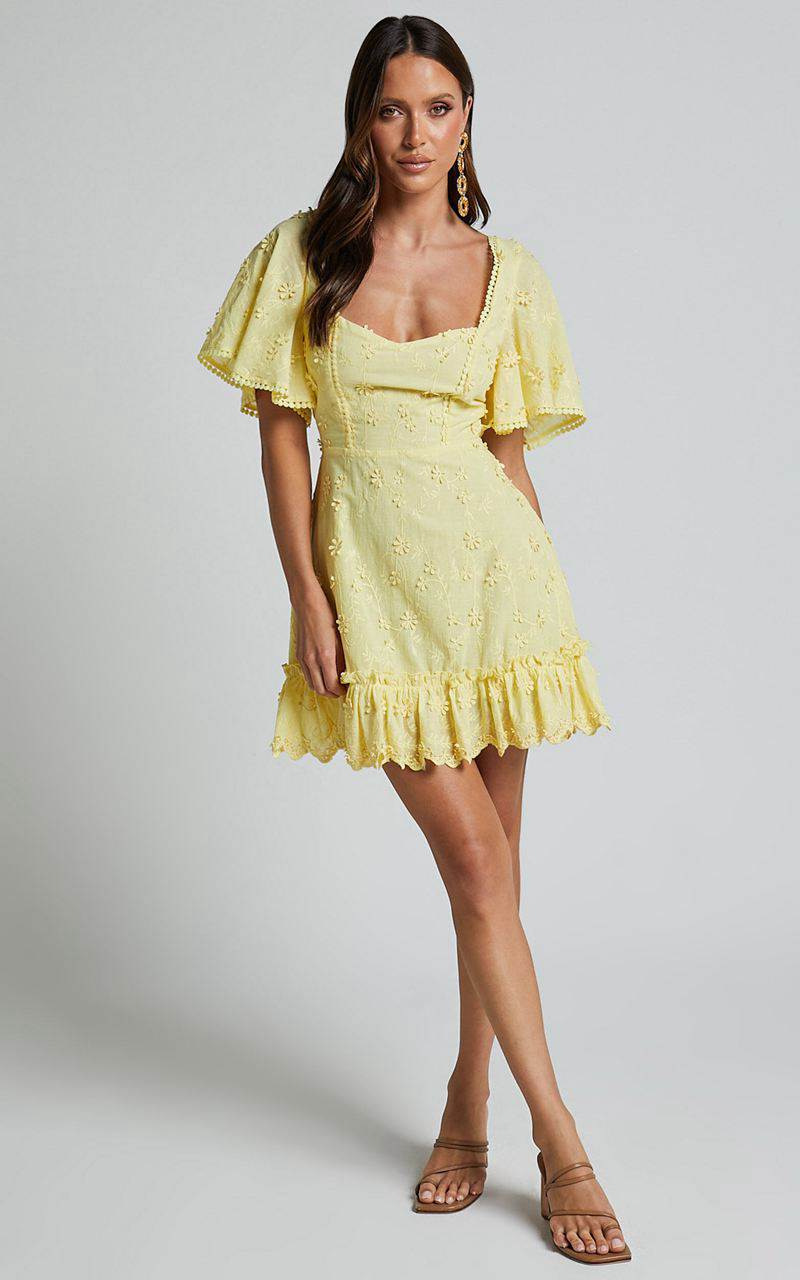 Showpo Fancy A Spritz Mini Dress - Square Neck Dress Lemon | ECUDJV254