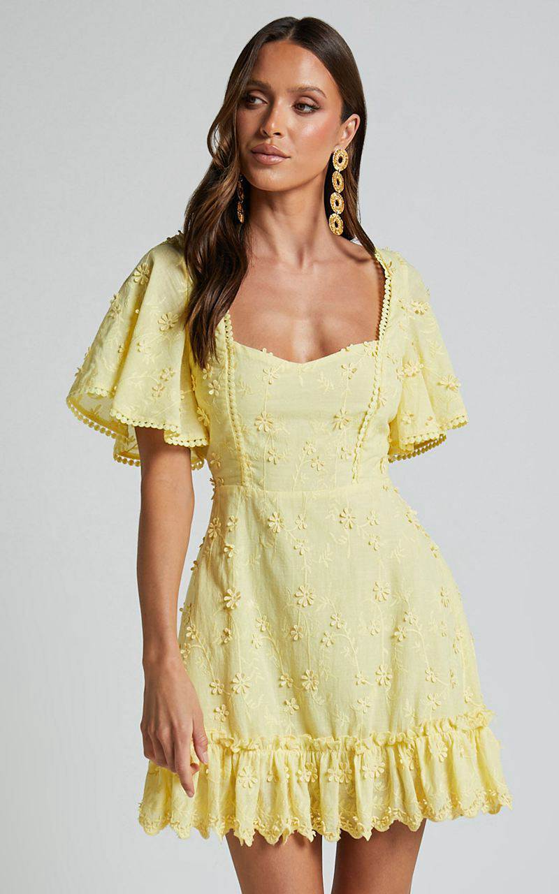 Showpo Fancy A Spritz Mini Dress - Square Neck Dress Lemon | ECUDJV254