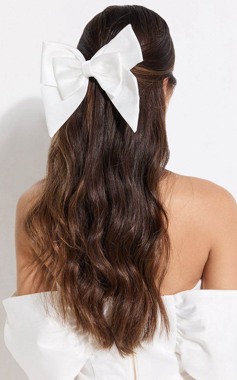 Showpo Felicity Bow Hair Clip White | CQPKXB430