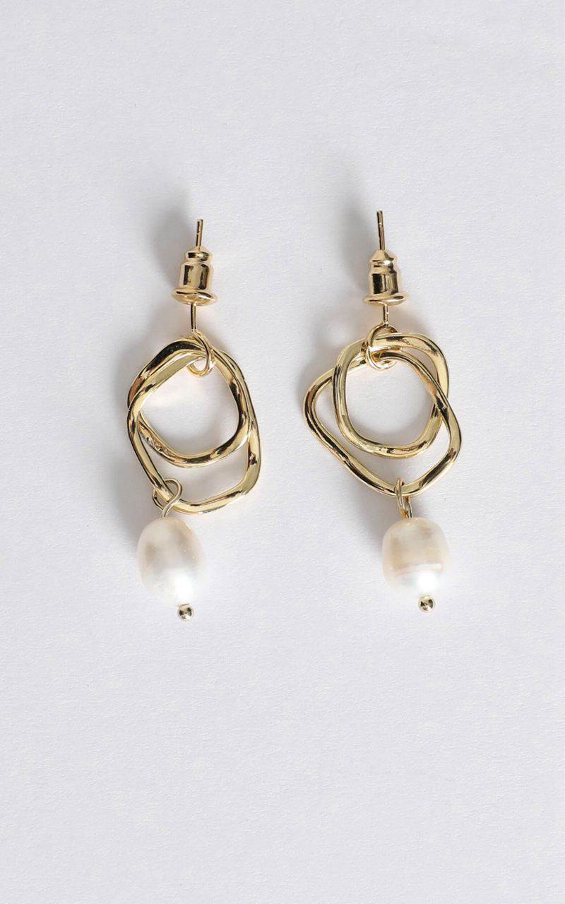 Showpo Flora Double Hoop Drop Earring Gold And Pearl | ZDGEUL635