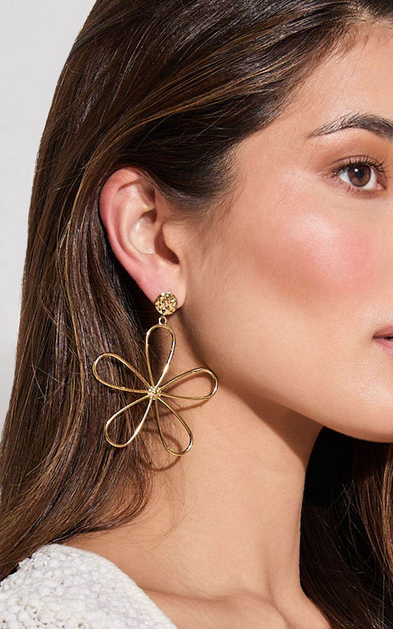 Showpo Frieda Earrings - Flower Shape Large Statement Earrings Gold | FLJMYE198