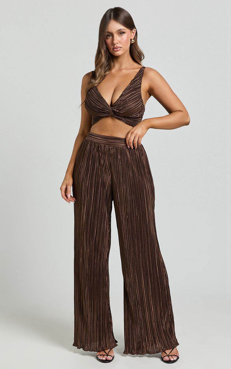 Showpo Gabby Two Piece Set - V Neck Twist Front Plisse Crop Top And High Waisted Plisse Relaxed Pants Chocolate | GAXEUW153