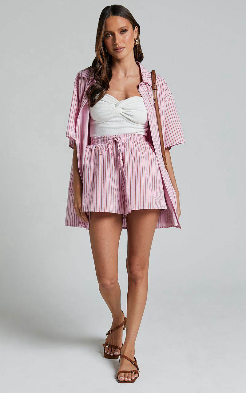 Showpo Gijon Shorts - High Waisted Shorts Pink And Red Stripe | CJYWXP317