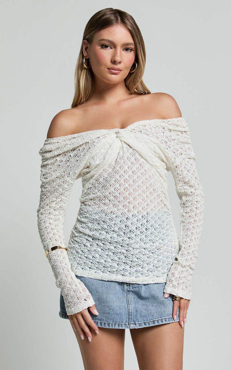 Showpo Grace Top - Off The Shoulder Long Sleeve Twist Top White | HAXVCZ678