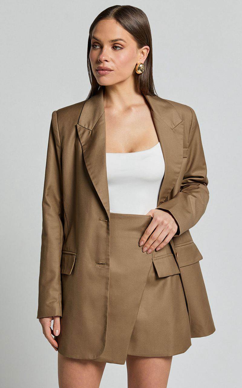 Showpo Haidy Blazer - Single Breasted Boyfriend Blazer Taupe | OHMGUL059