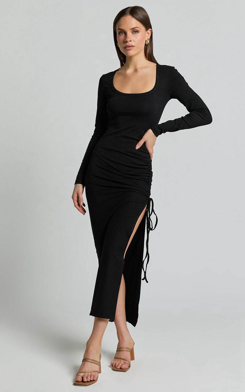 Showpo Harlow Midi Dress - Crew Neck Long Sleeve Ruched Side Split Dress Black | NCPZGX417