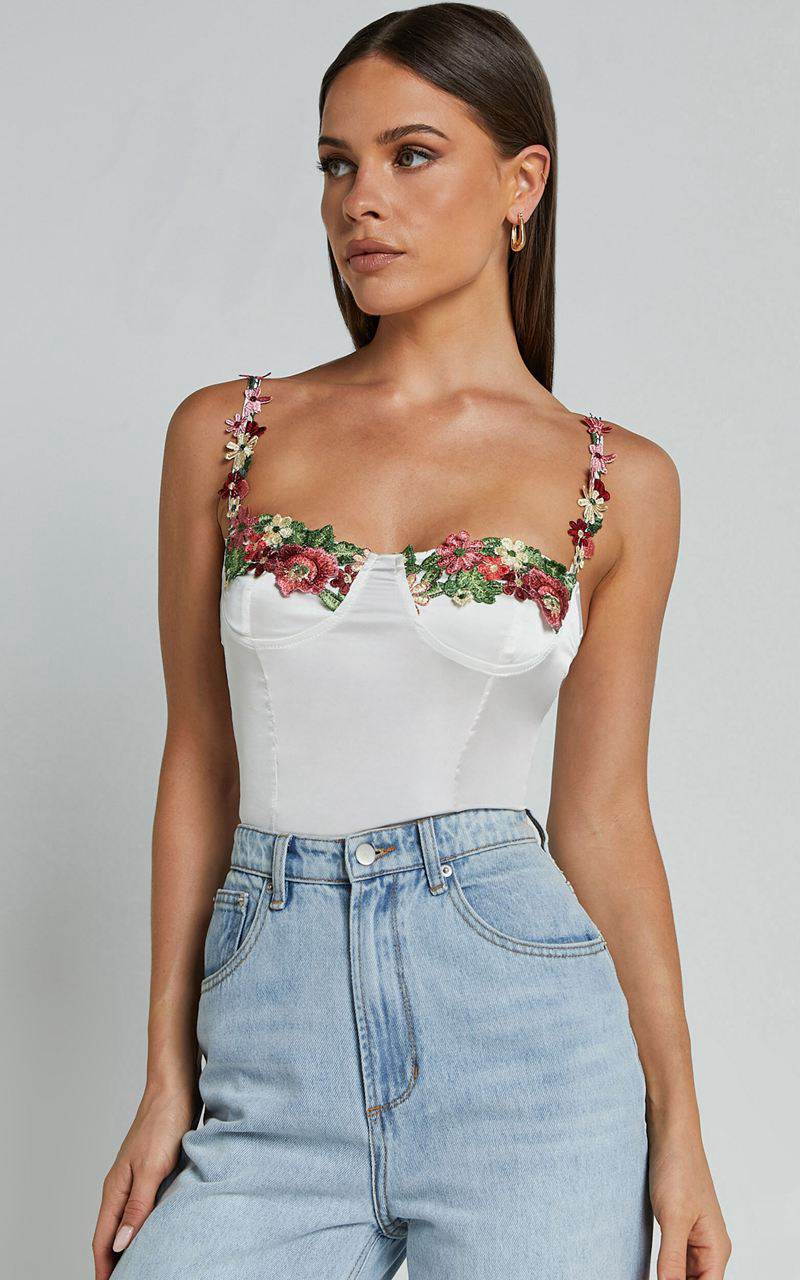 Showpo Harmony Top - Floral Detail Cup Bust Satin Crop Top White | WAYNQZ617