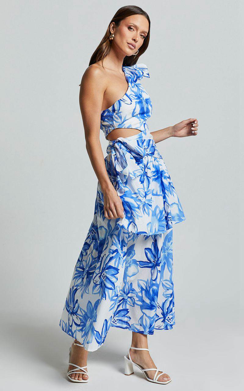 Showpo Honolulu Midi Dress - One Shoulder Tiered Dress Blue And White Print | OTUCDG901