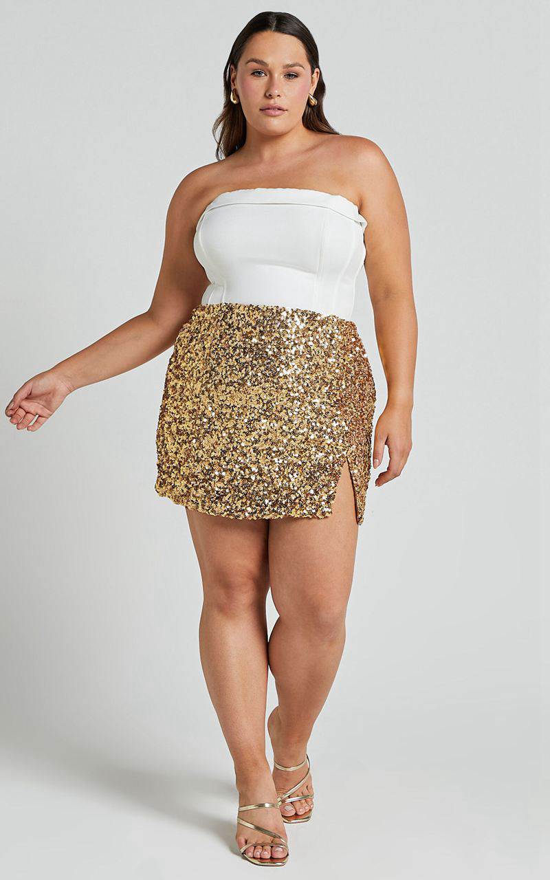 Showpo Ingrid Mini Skirt - Sequin Skirt Gold Sequin | XOSDEU392