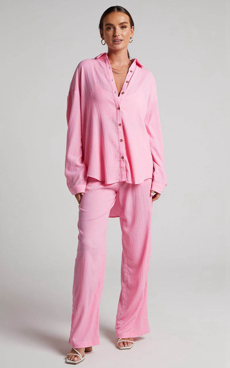 Showpo Isabeau Shirt - Relaxed Oversized Shirt Pink | AWJHBG627