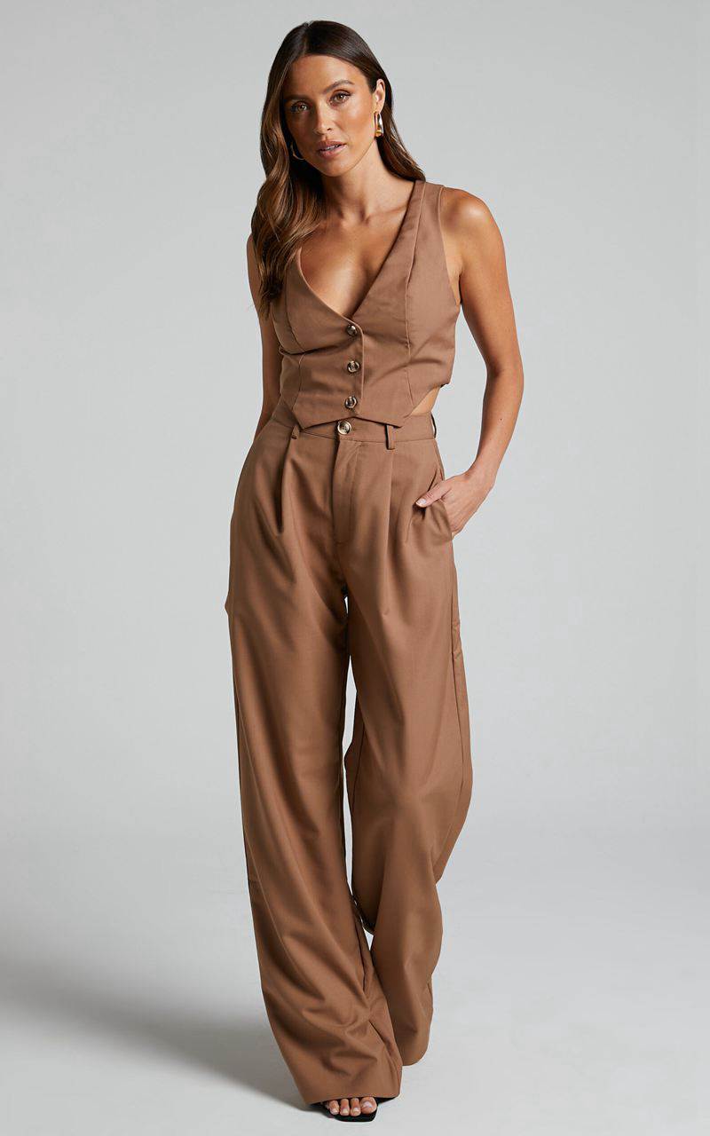 Showpo Izara Trousers - Mid Rise Relaxed Straight Leg Tailored Trousers Mocha | BLUNKD789