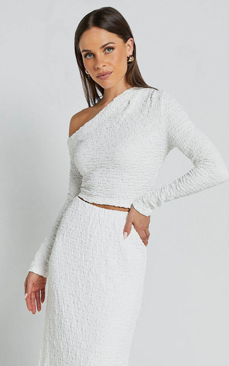 Showpo Jackie Top - One Shoulder Long Sleeve Crop Top White | AKNZJM216