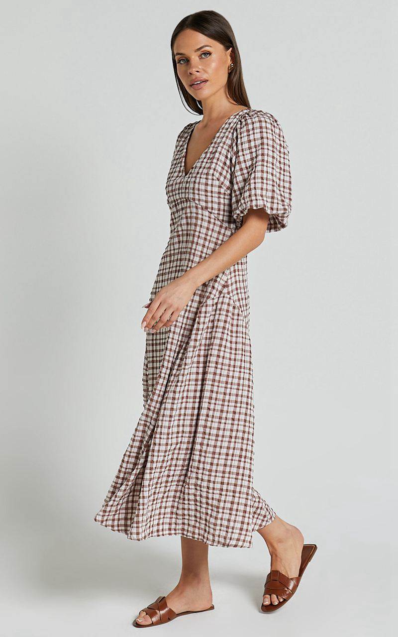 Showpo Jameela Midi Dress - V Neck Short Puff Sleeve Godet A Line Smock Dress Chocolate Gingham | YOHERI218