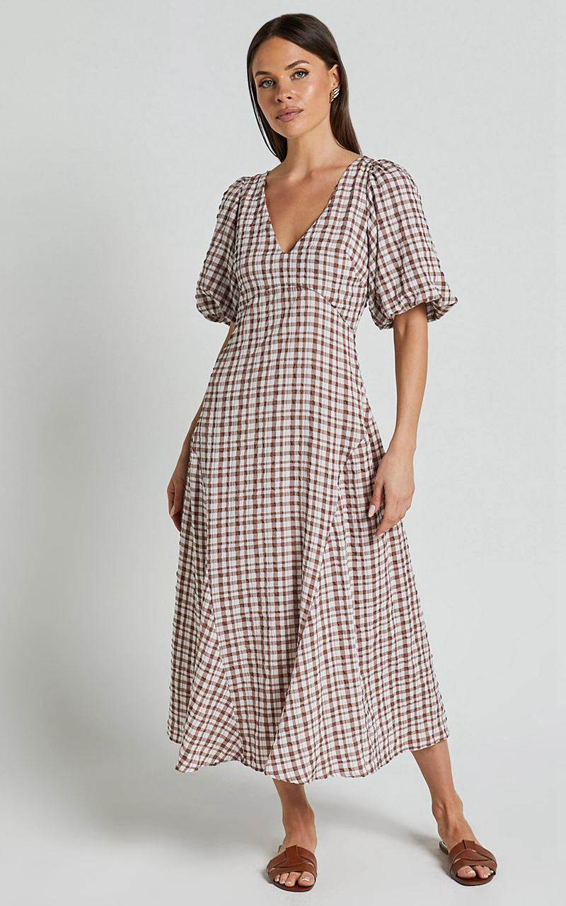 Showpo Jameela Midi Dress - V Neck Short Puff Sleeve Godet A Line Smock Dress Chocolate Gingham | YOHERI218