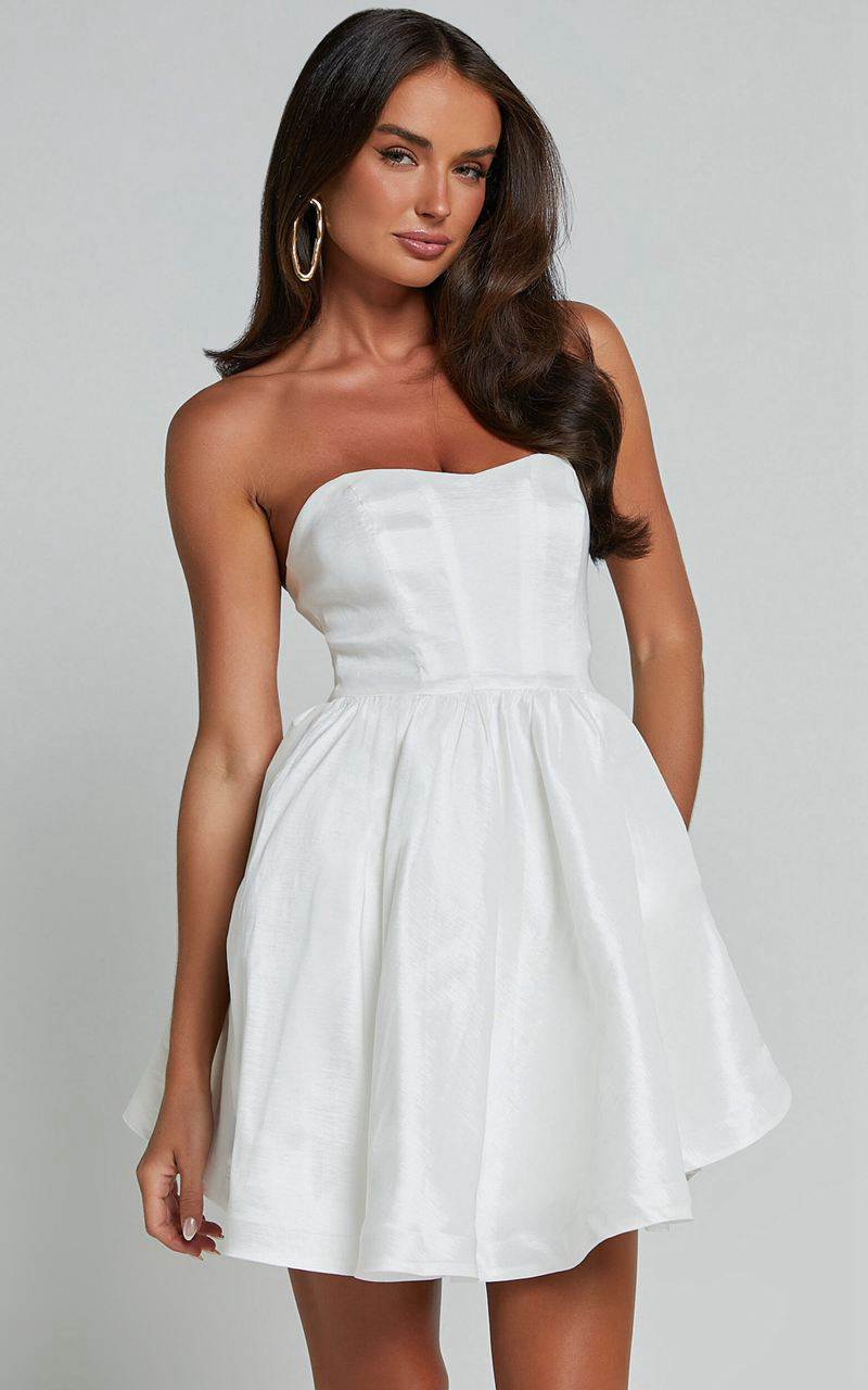 Showpo Jayde Mini Dress - Strapless Sweetheart Fit And Flare Dress White | UOZKJT149