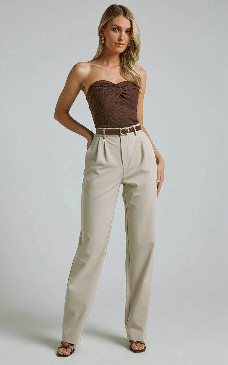 Showpo Jelena Top - Jersey Strapless Twist Front Top Chocolate | WSBLOY891