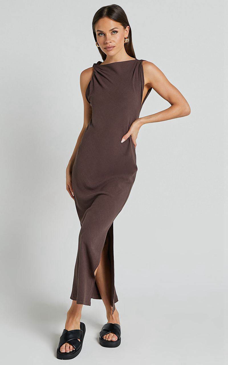 Showpo Jessenia Maxi Dress - Linen Look High Neck Dress Chocolate | BPIUWJ602