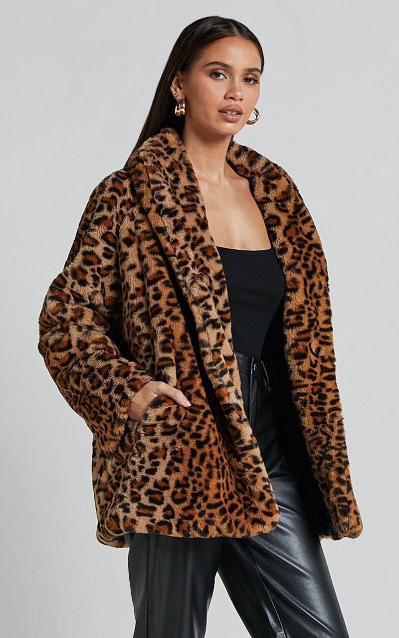 Showpo Jocelyn Coat - Faux Fur Animal Print Coat Leopard | FNQGIS615