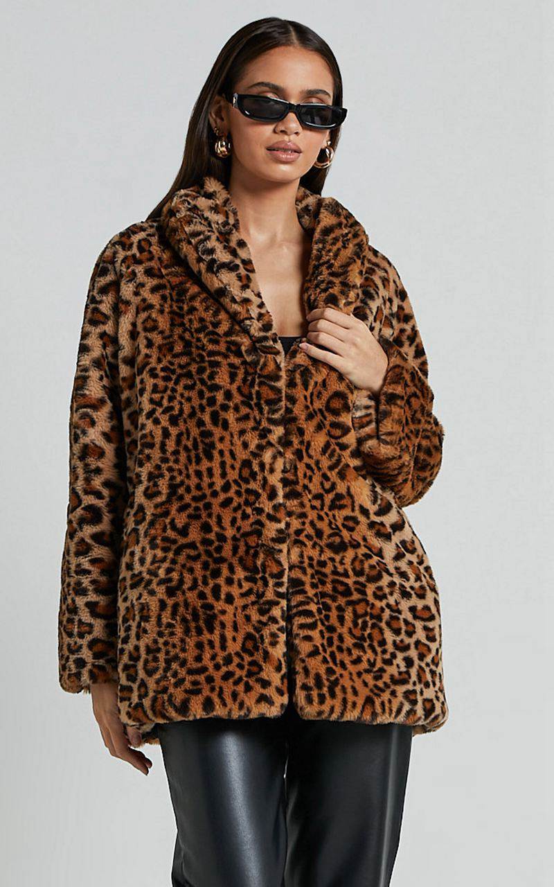 Showpo Jocelyn Coat - Faux Fur Animal Print Coat Leopard | FNQGIS615