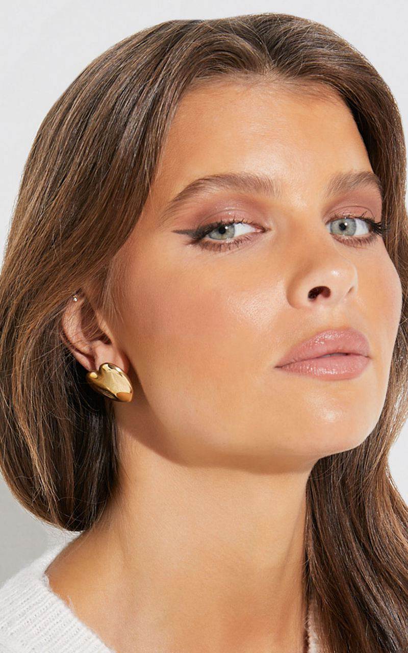 Showpo Jolene Earrings - Heart Shaped Statement Earrings Gold | KBZIEJ062