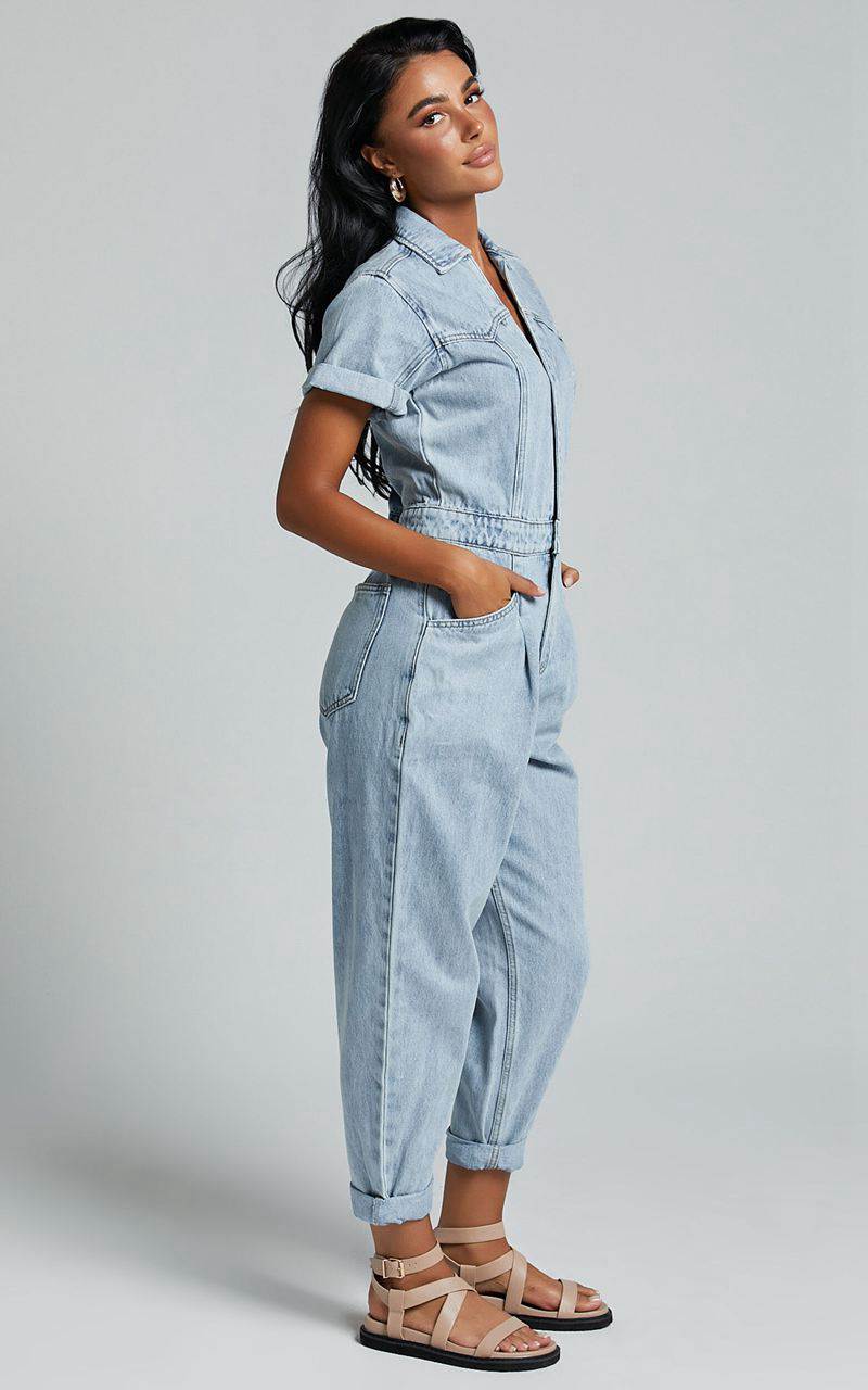 Showpo Jordyn Jumpsuit - Short Sleeve Collared Button Through Denim Jumpsuit Light Blue | YSOEPN682