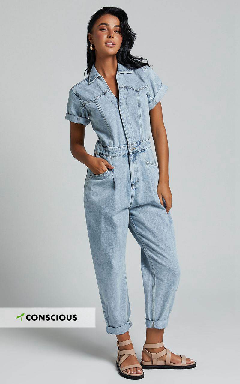 Showpo Jordyn Jumpsuit - Short Sleeve Collared Button Through Denim Jumpsuit Light Blue | YSOEPN682