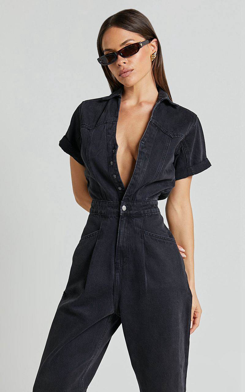 Showpo Jordyn Jumpsuit - Short Sleeve Collared Button Through Denim Jumpsuit Black Wash | PEKMYX781