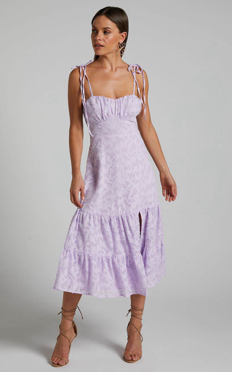 Showpo Jovena Midi Dress - Gathered Bodice Tiered Dress Lilac | FHMERG658