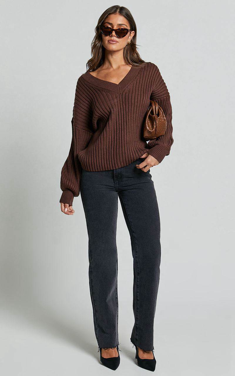 Showpo Kartia Jumper - V Neck Jumper Chocolate | BYFGEK580