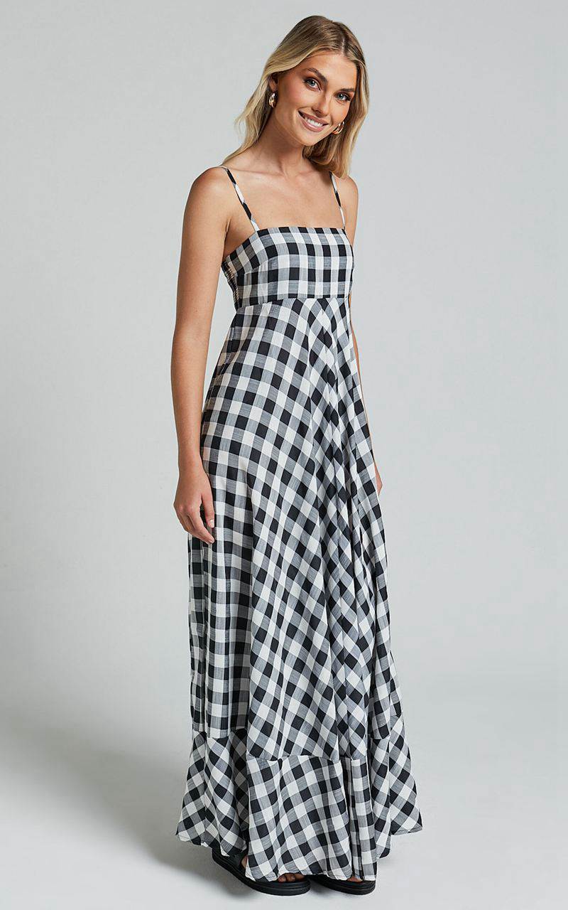 Showpo Katrien Maxi Dress - Strappy Empire Waist Flare Dress Black And White Check | FQVKCD659