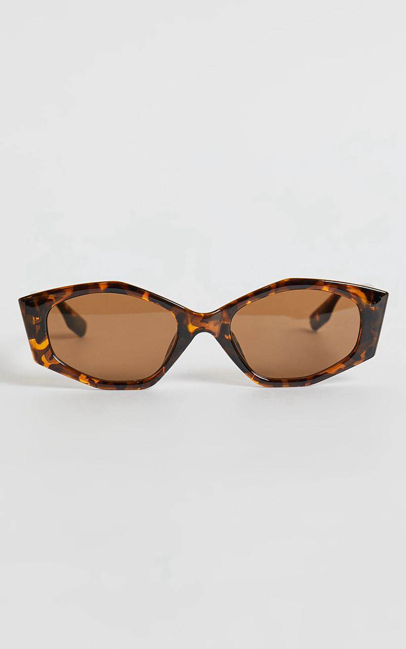 Showpo Keisha Sunglasses - Wide Rim Sunglasses Tort | DQZCFV701