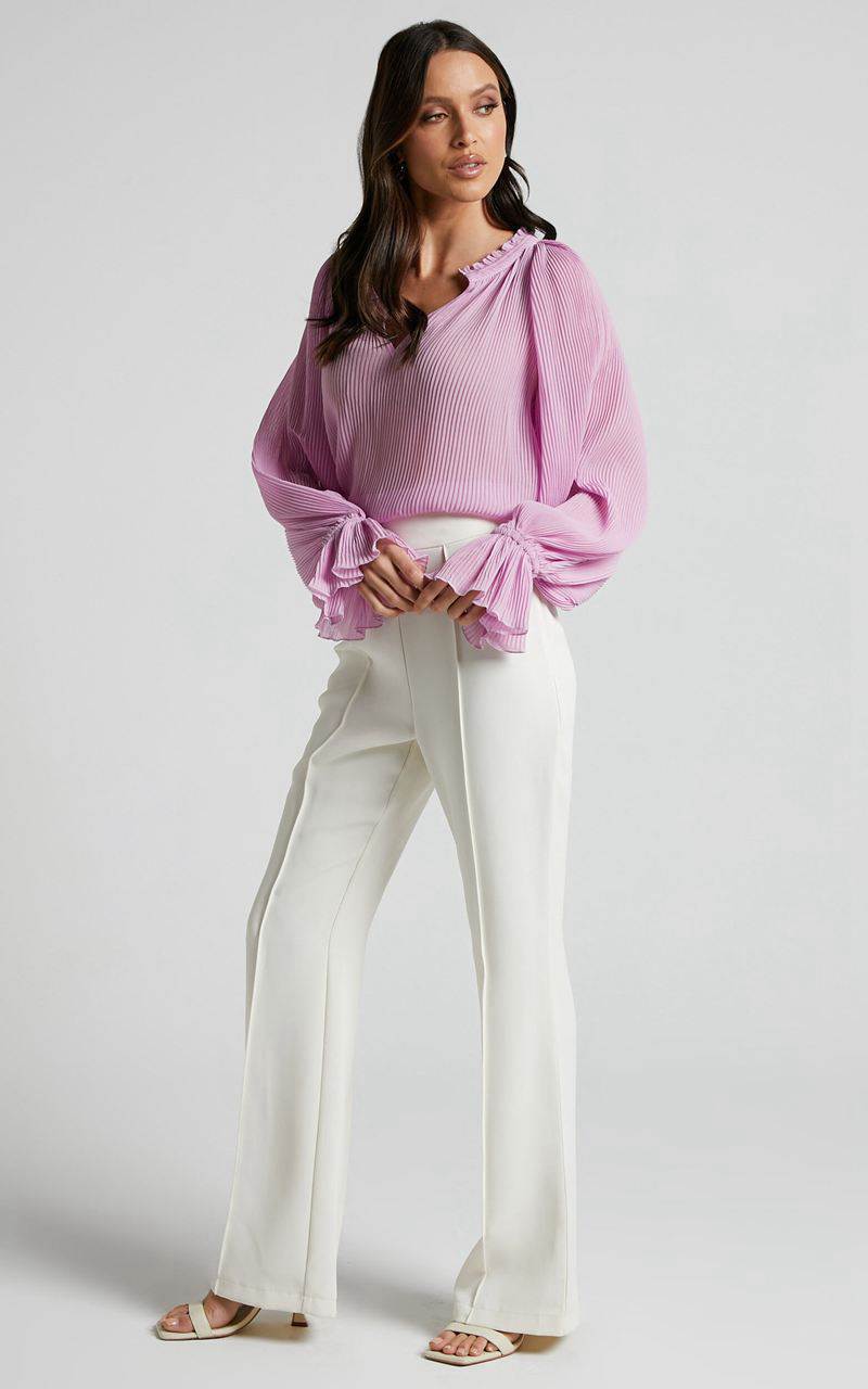 Showpo Kerray Top - V Neck Long Sleeve Pleated Top Lilac | MIYRSZ051