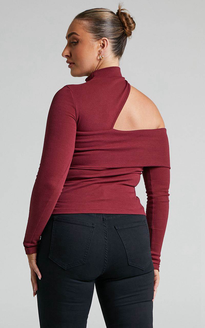 Showpo Kiefer Top - Asymmetric Long Sleeve Cutout Top Wine | DWHKOY167