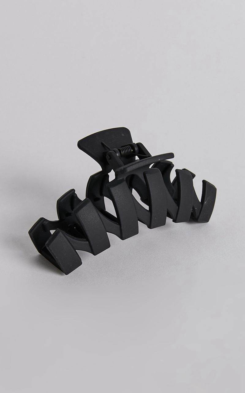 Showpo Kristi Hair Clip Black | LQEMAJ379