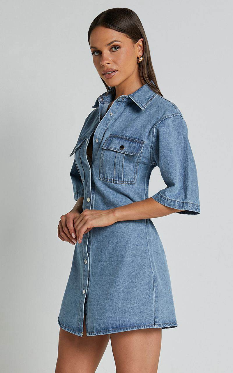 Showpo Leilani Mini Dress - Denim Short Sleeve Button Up Dress Mid Blue | TFUNDA054