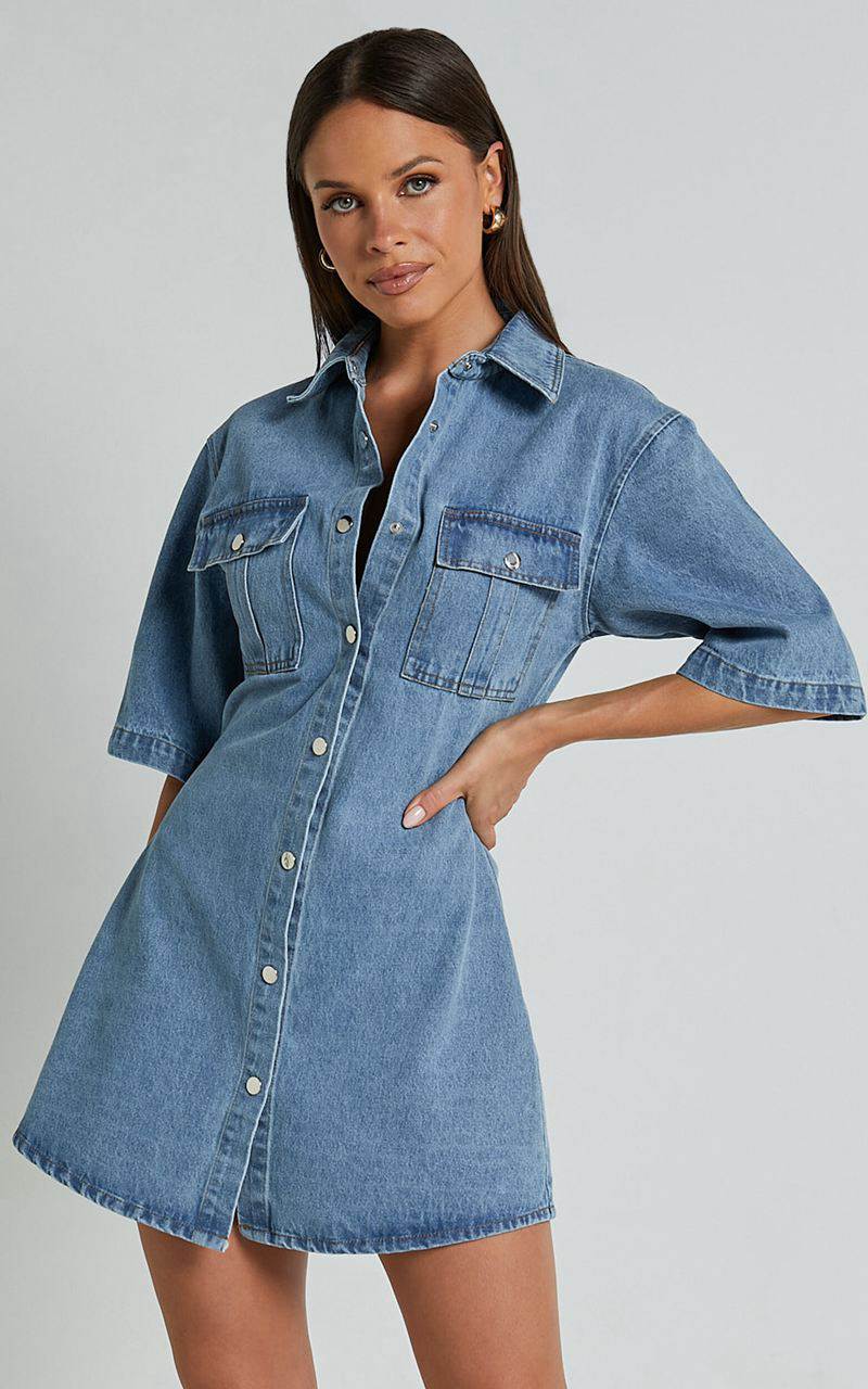 Showpo Leilani Mini Dress - Denim Short Sleeve Button Up Dress Mid Blue | TFUNDA054