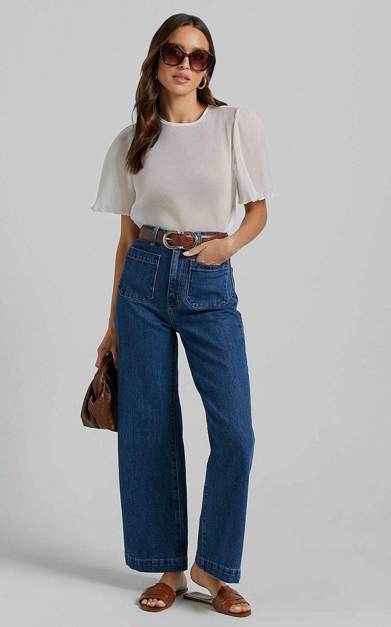 Showpo Lennon Top - Scoop Neck Short Sleeve Pleated Top White | OFVDLW309