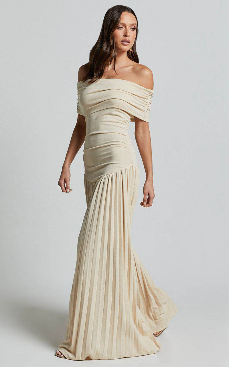 Showpo Lioness - Field Of Dreams Maxi Dress Oatmeal | VPXSWC876