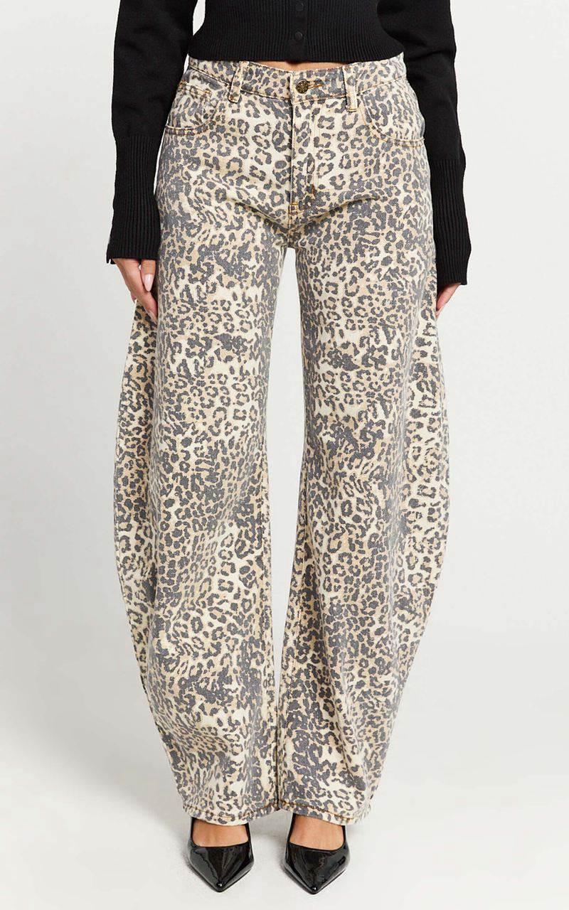 Showpo Lioness - Horseshoe Jean Leopard Fade | DFZTKQ637