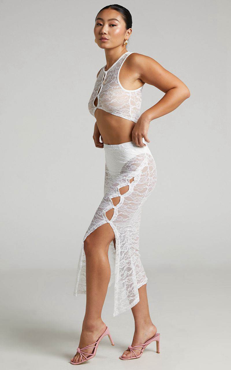 Showpo Lioness - Mayfair Lace Midi Skirt White | JIDGMW632