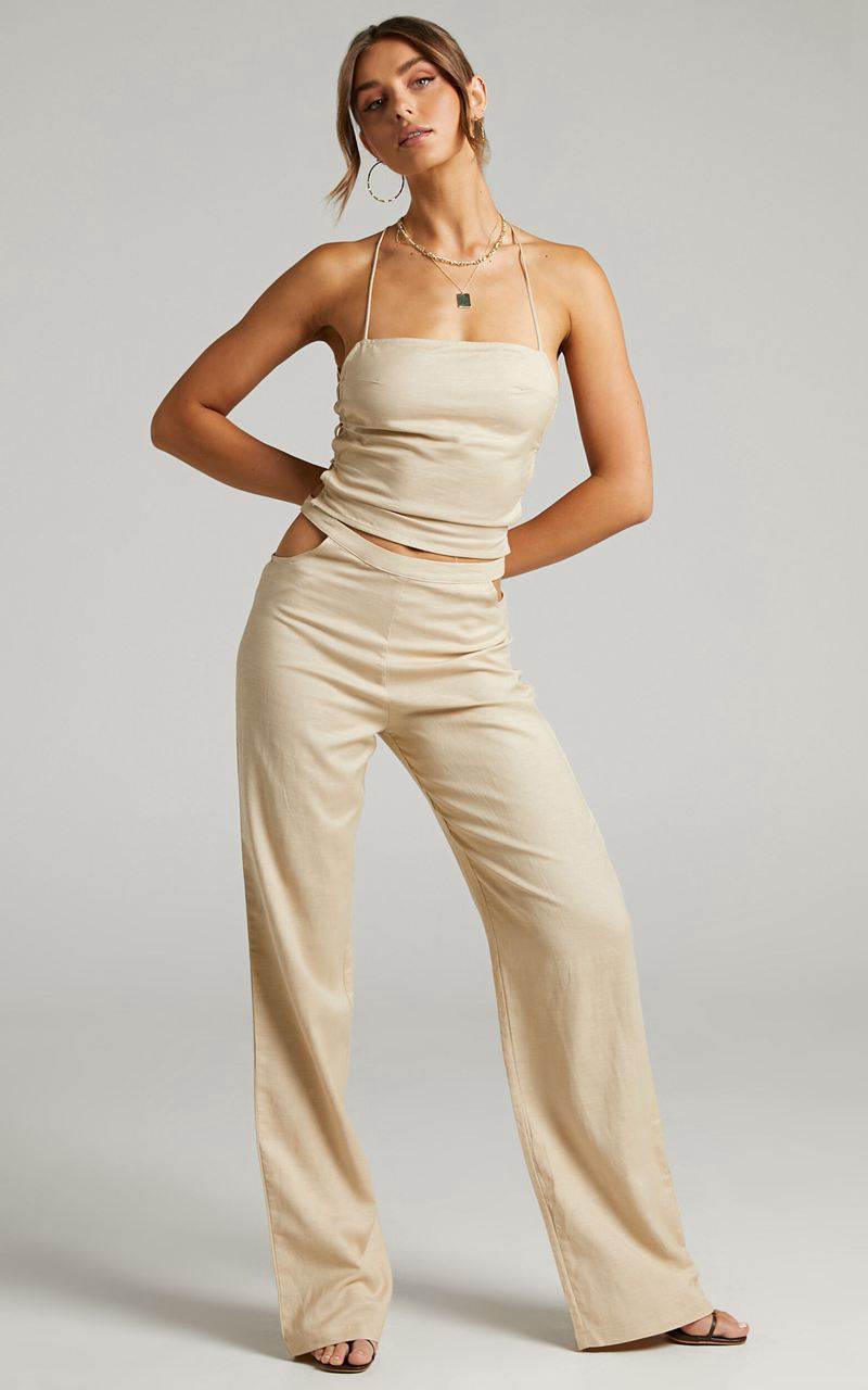 Showpo Lioness - Mid Rise Giza Cut Out Pant Wheat | NQSRBV680